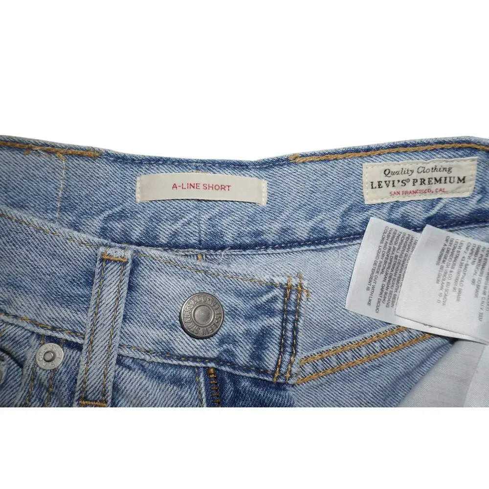 Levi's Premium A-Line Denim Shorts Light Wash Cuffed High Rise Women's W24